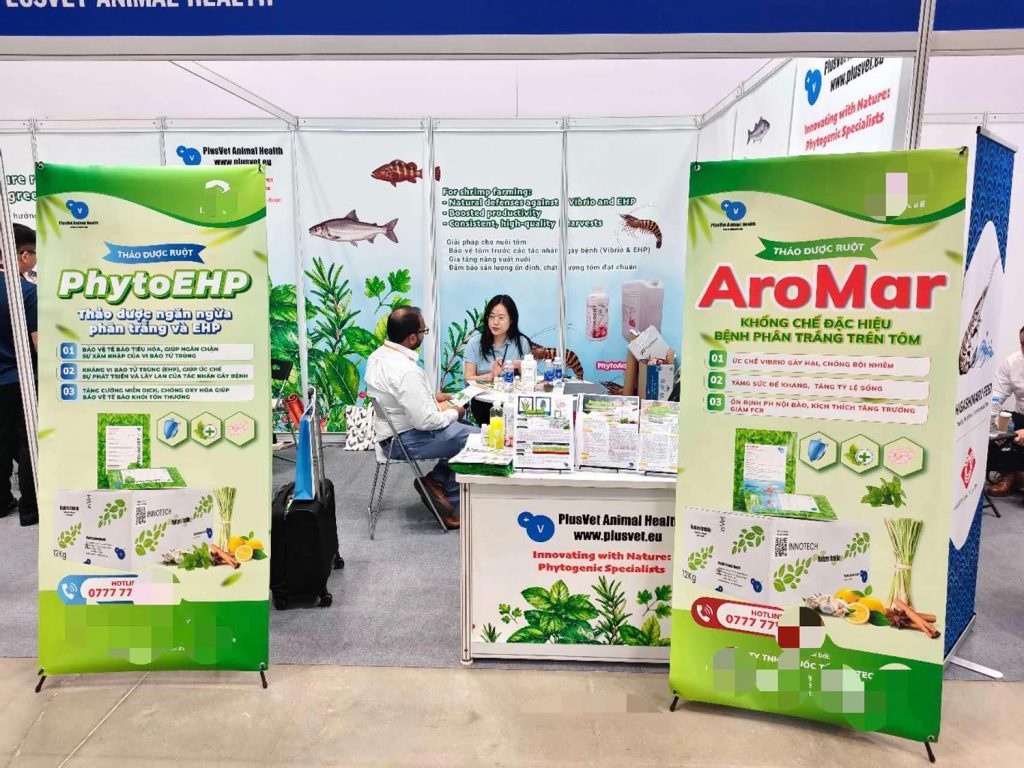 PlusVet Animal Health, feed additives, feed additives, plant extracts, essential oils, phytobiotics, phytochemicals, phytogenics, replace antibiotics growth promoters, natural products, digestive health, poultry, poultry, swine, pigs, ruminants, aquaculture, rabbits